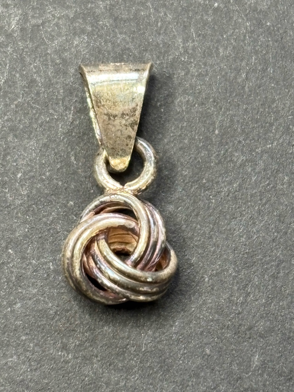 925 Sterling Silver Love Knot Pendant Charm - 1.38g